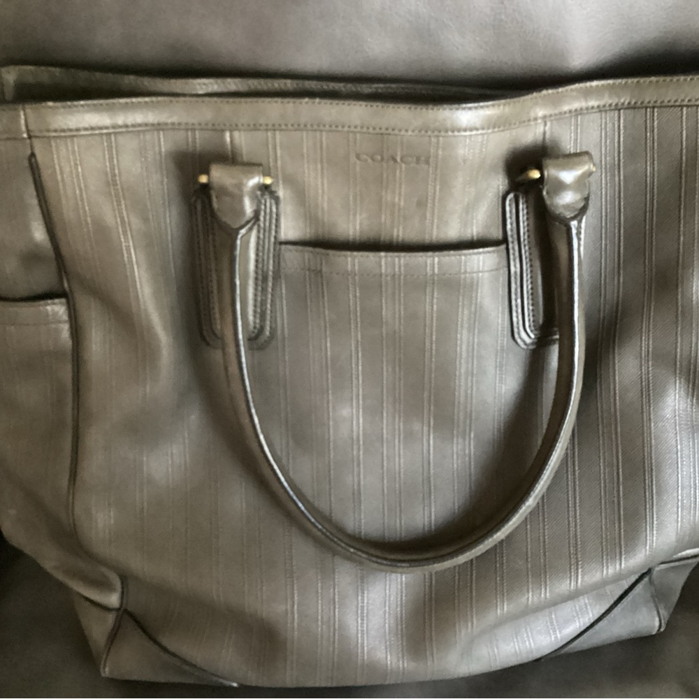 Coach leather tote - Picture 2 of 9